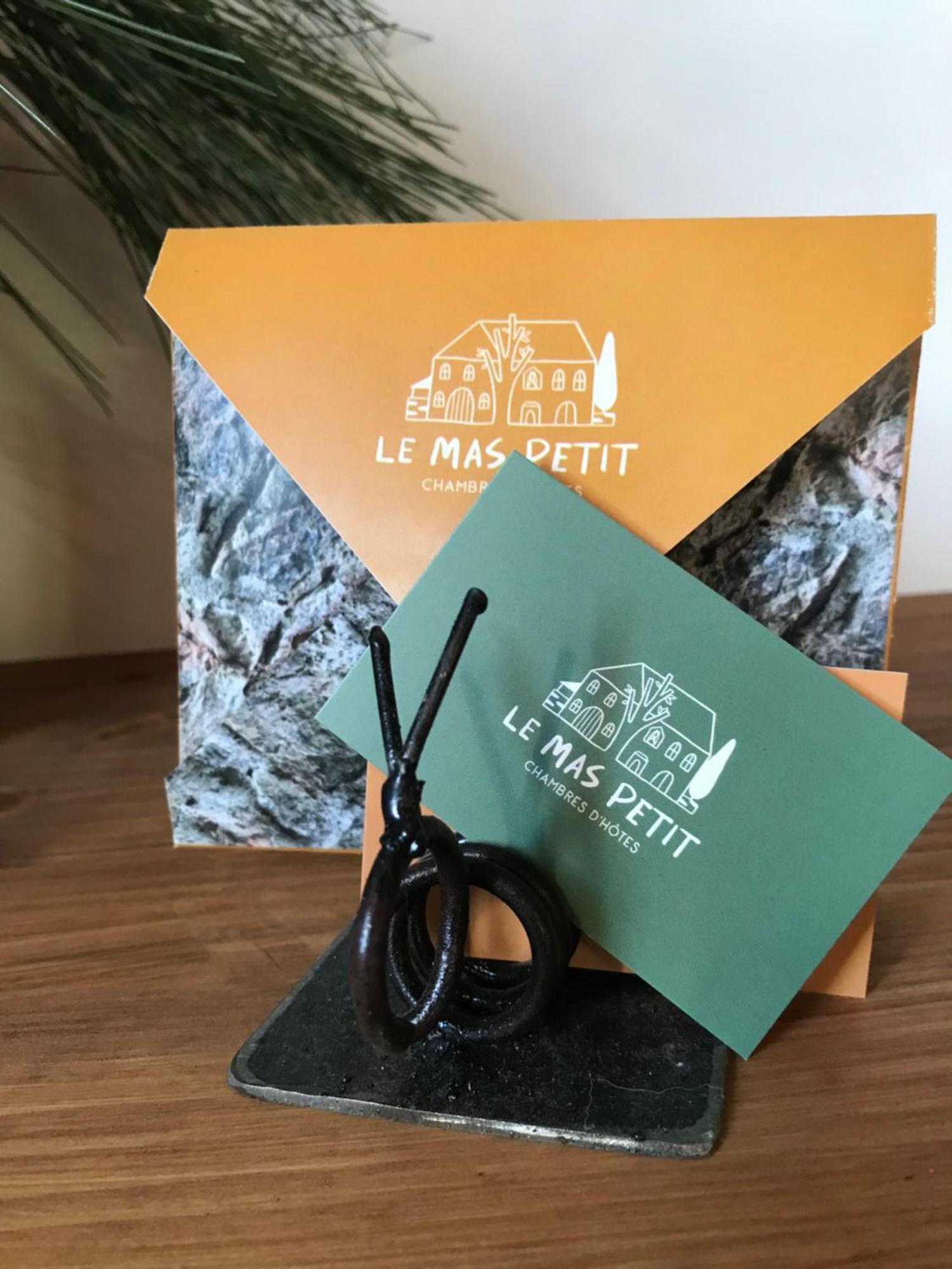 Le Mas Petit チュイル エクステリア 写真